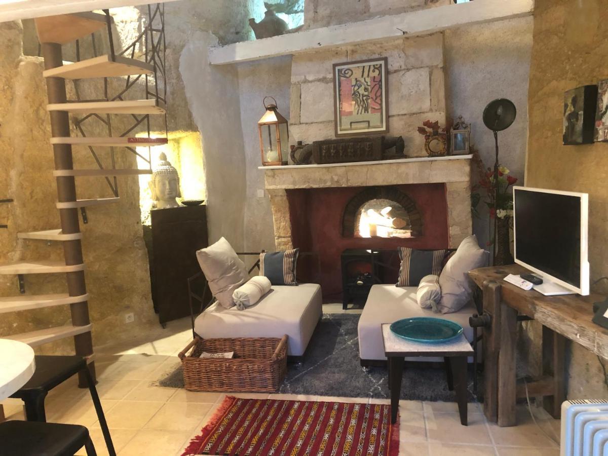Troglodyte Loft 2 *